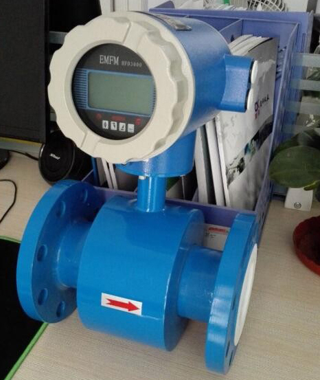 dn25电磁流量计产品图